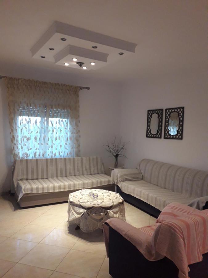 Villa Erasmia Dekarcho ภายนอก รูปภาพ