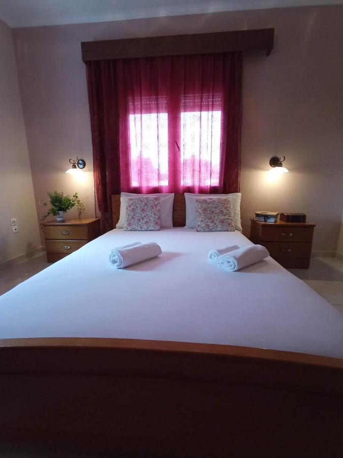 Villa Erasmia Dekarcho ภายนอก รูปภาพ