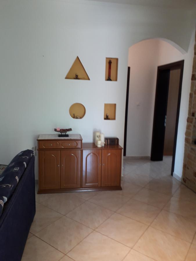 Villa Erasmia Dekarcho ภายนอก รูปภาพ